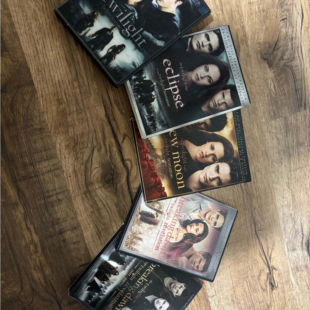 * SOLD***The Twilight Saga DVD Set - Movie Collection